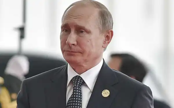 Putin, Iran’s Rouhani back OPEC bid to stabilise oil prices